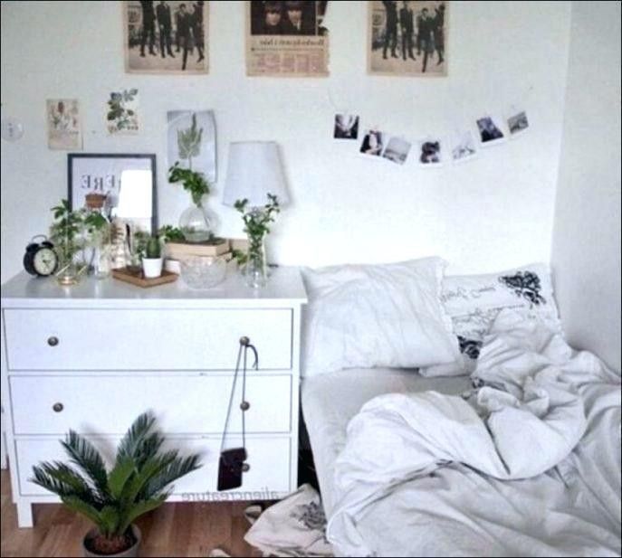 16 Easy Diy Dorm Room Decor Ideas Diyroom In 2020 Dorm Diy Dorm Room Diy Dorm Room Decor